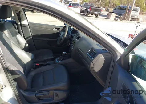 2014 Volkswagen Jetta 1.8T Se из США, поврежденный, VIN 3VWD17AJ6EM240489